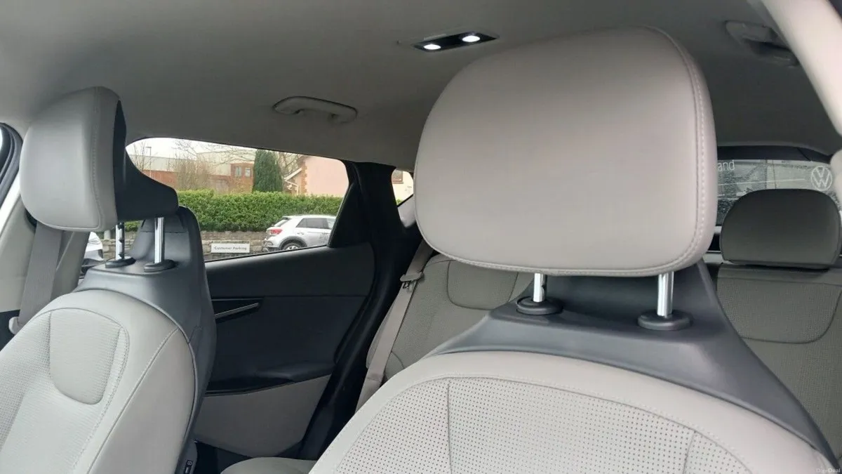 Kia EV6 Earth **84 kWh, 229 HP, HEATED FRONT SEATS - Image 6