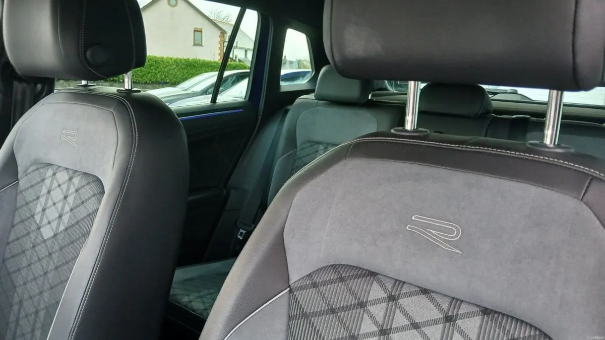Volkswagen Tiguan R-Line 2.0 TDI 150HP**REAR VIEW - Image 6