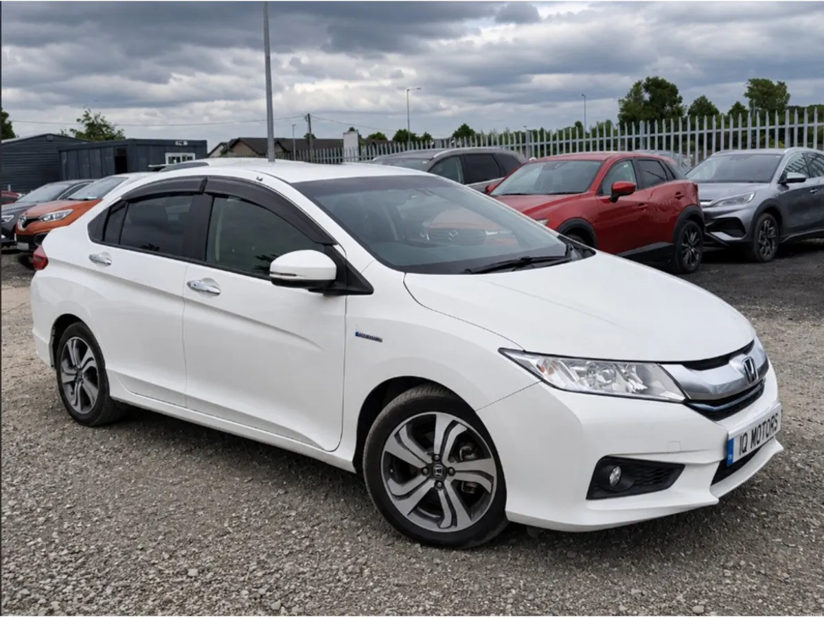 Honda Grace 1.5 Petrol Hybrid low mileage (6408) - Image 1