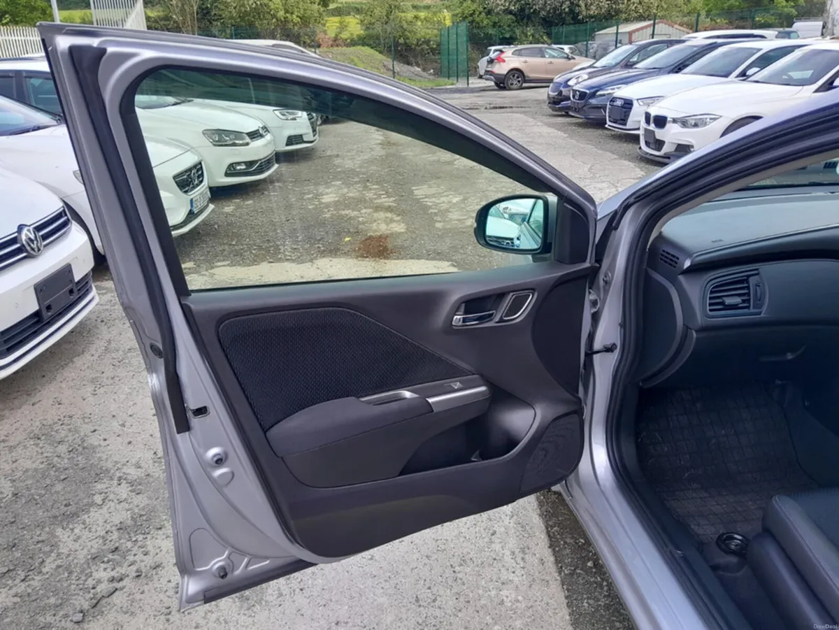 Honda Grace 1.5L Automatic Petrol HYBRID EXHONDA S - Image 4