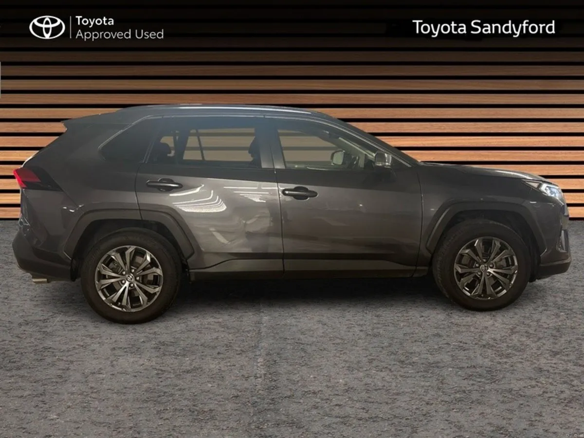 Toyota RAV4 HYBRID SOL // LEATHER HEATED SEATS // - Image 3