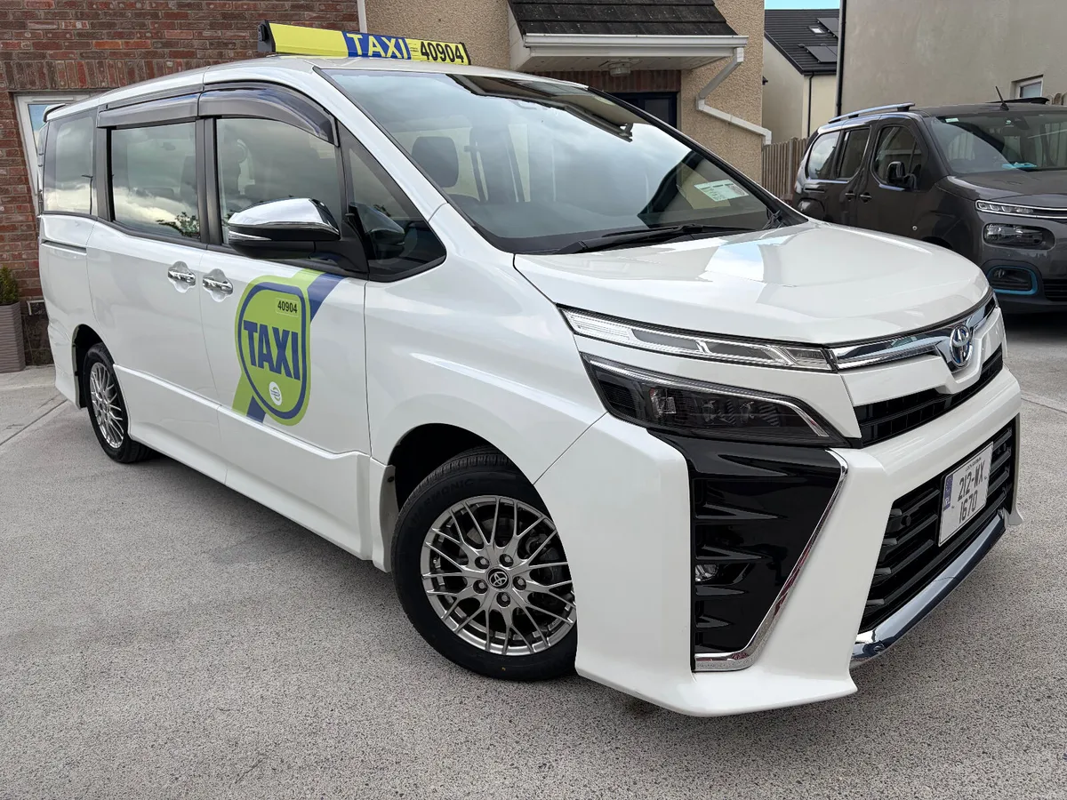 2021 212 Toyota Voxy 7 SEATER FULL TAXI READY - Image 1