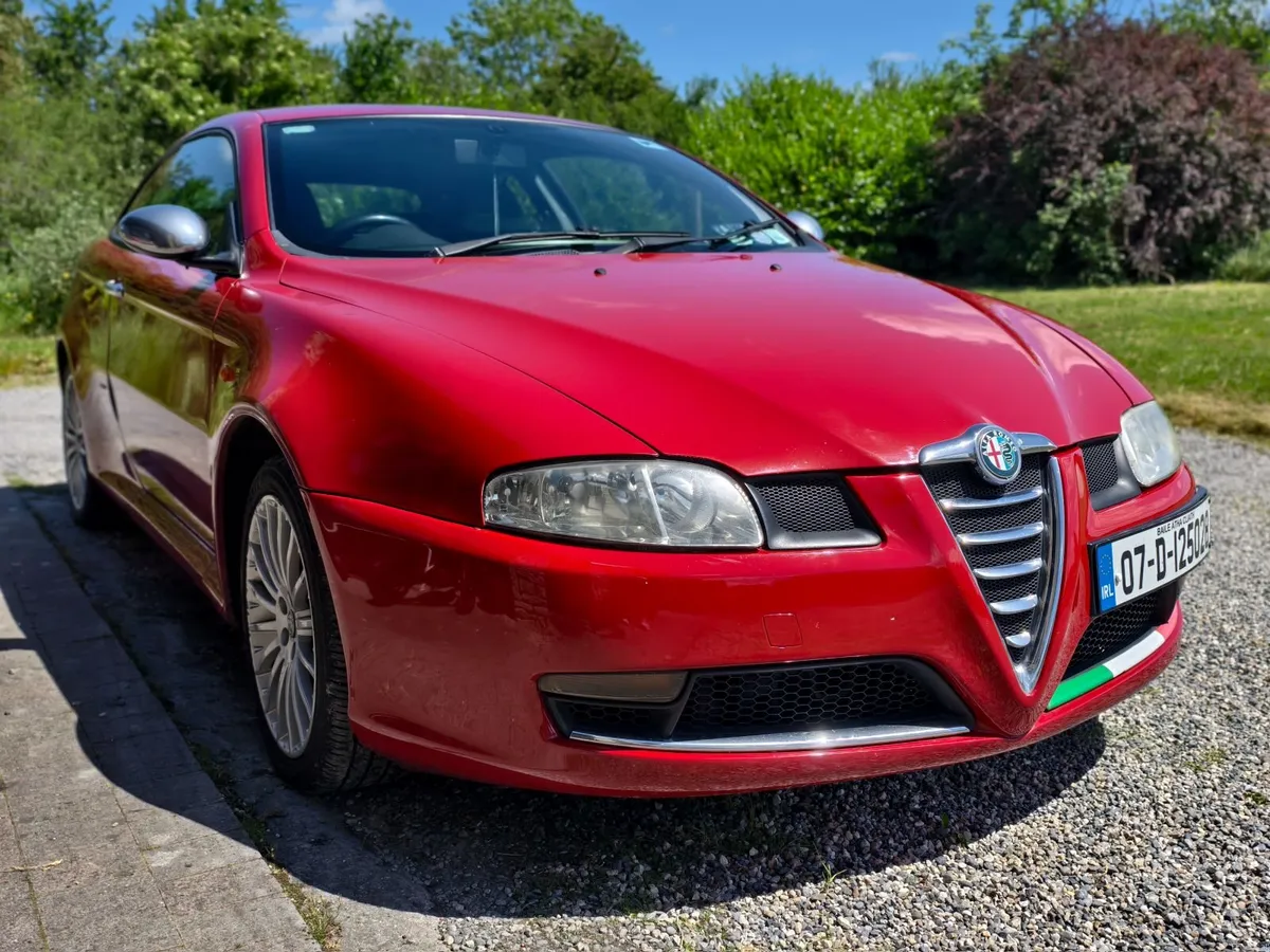 Alfa Romeo GT 2007 - Image 4