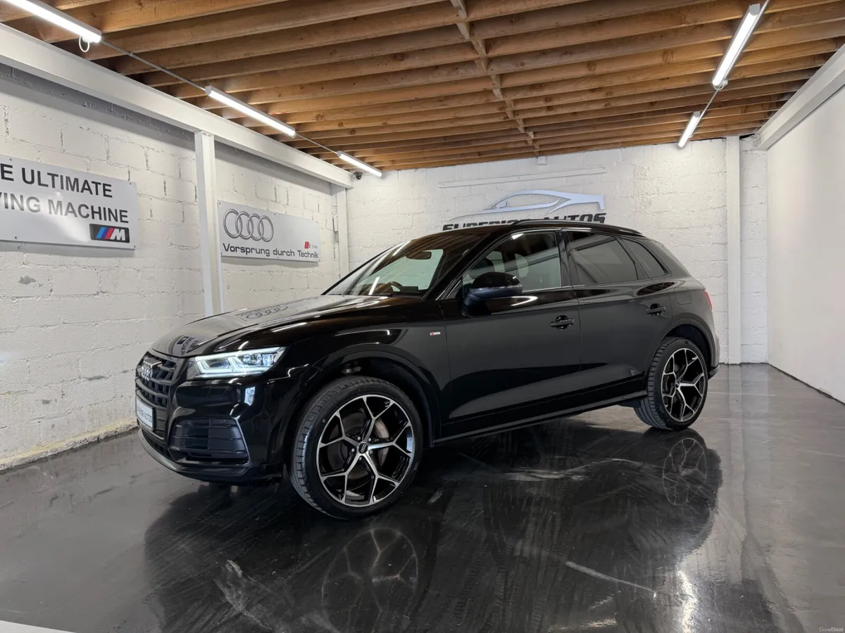 2020 Audi Q5 S-Line Black Edition Quattro 50TFSI E - Image 3
