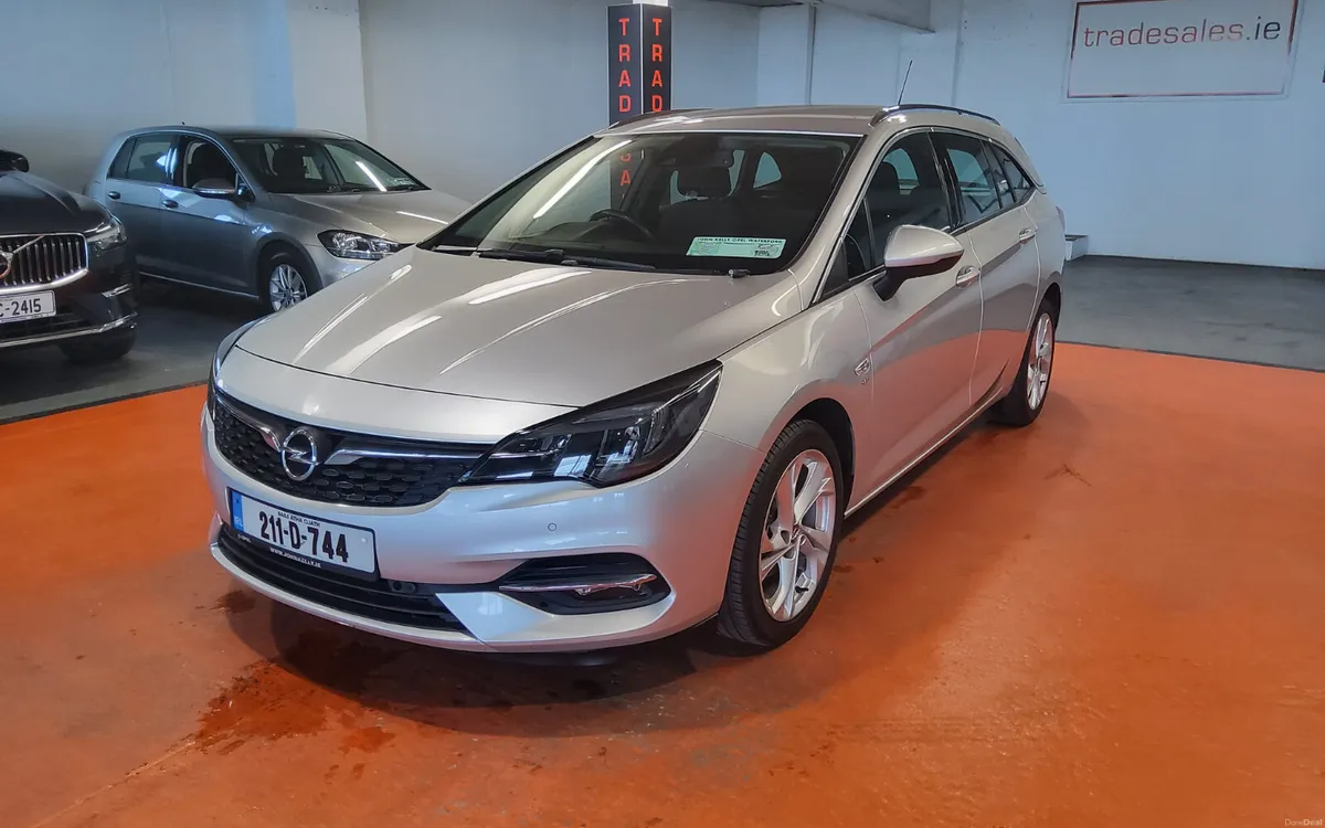 Opel Astra 2021 - Image 4