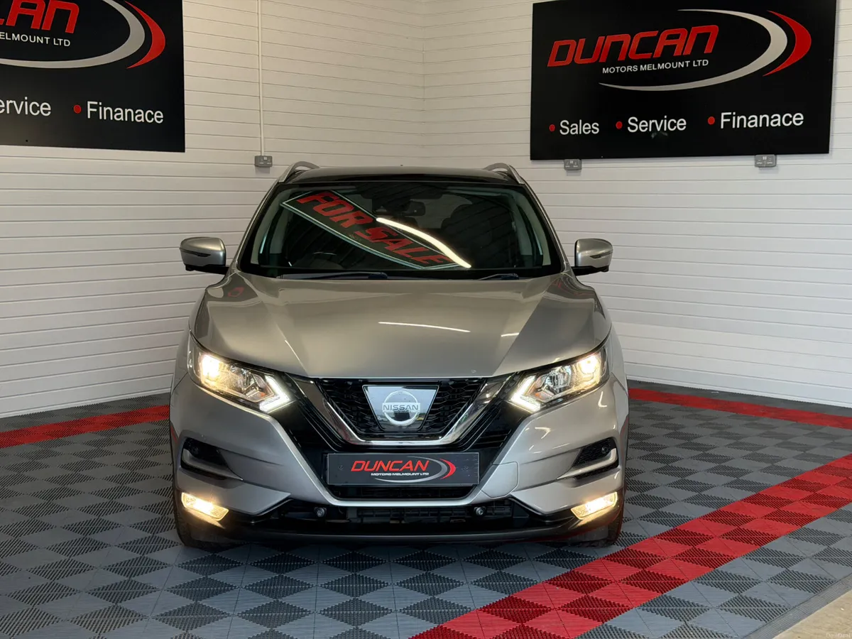 Nissan Qashqai 2017 vrt included in price - Image 2