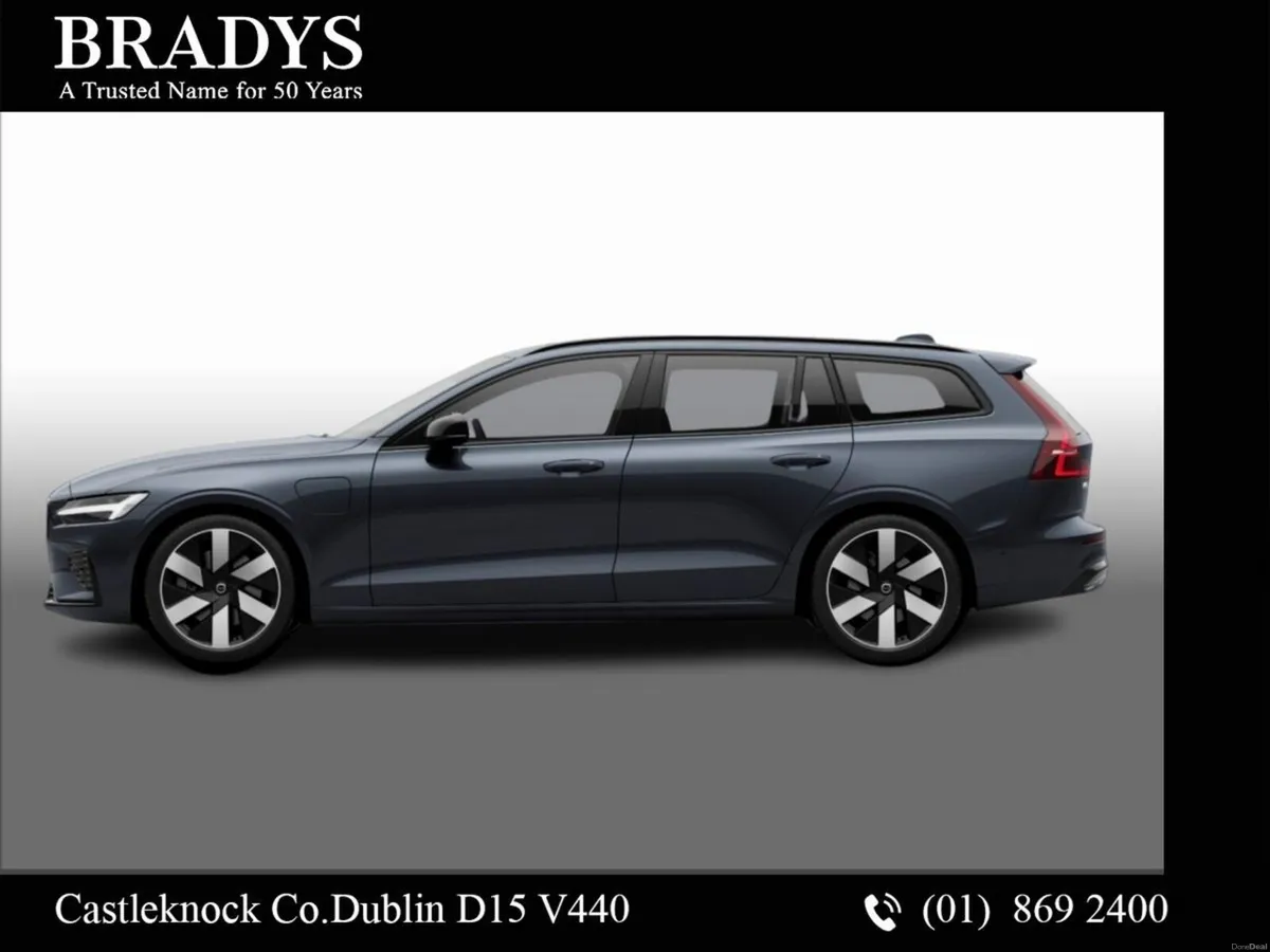 Volvo V60 ---SOLD---V60 T6 Plus Dark AWD PHEV--Dri - Image 2