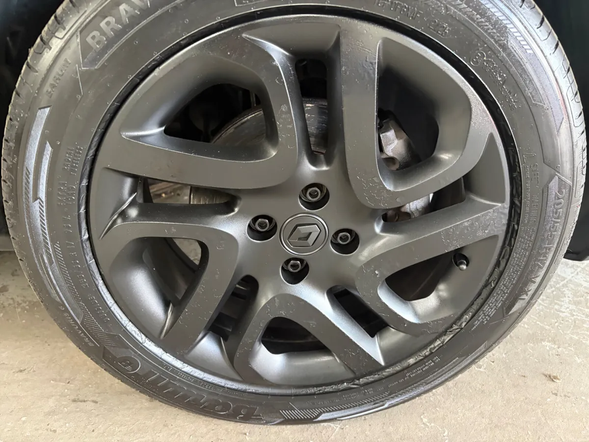 Renault Captur 2017 1.5DCI SIGNATURE - Image 6