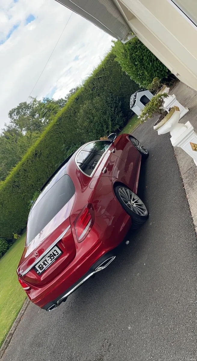 Mercedes E220D AMG - Image 3