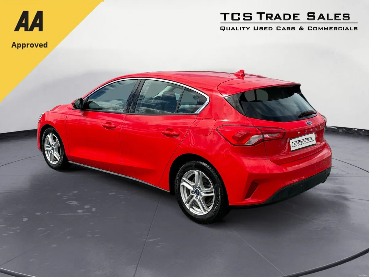 2018 Ford Focus 1.5TDCI ZETEC 120BHP - Image 4
