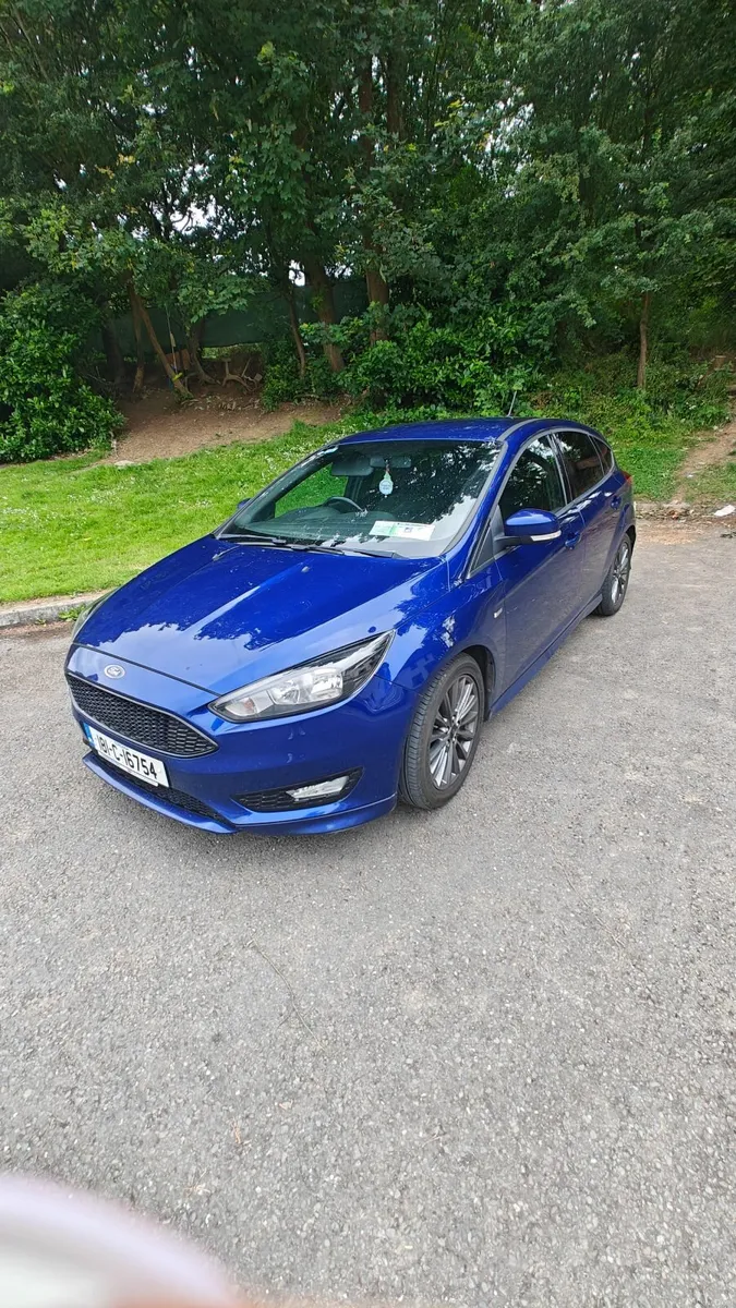 Ford Focus 2018 - Image 3