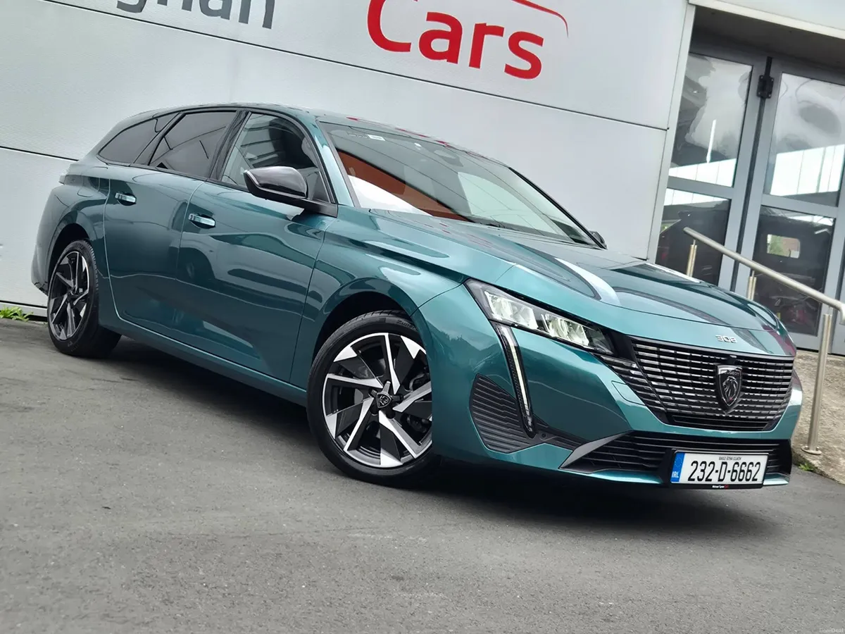 2023 Peugeot 308 1.2 Allure Estate Auto - Image 2