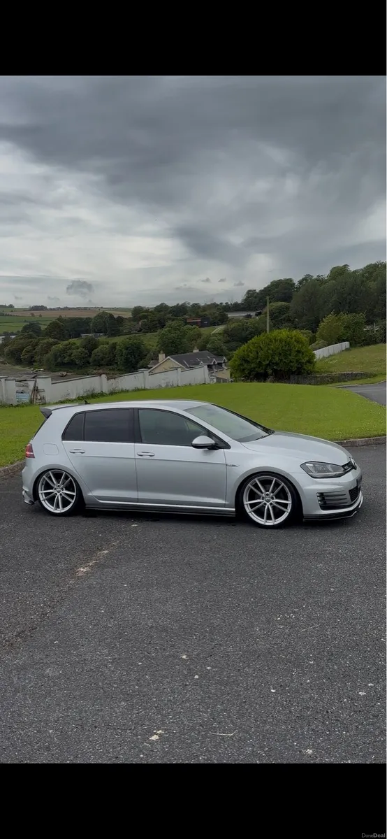 2017 Volkswagen Golf GTD Manual - Image 4