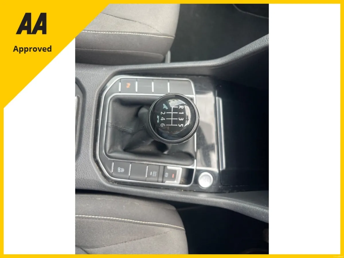 Volkswagen Golf SV HIGHLINE 1.2 TSI MANUAL 5SPEED - Image 4