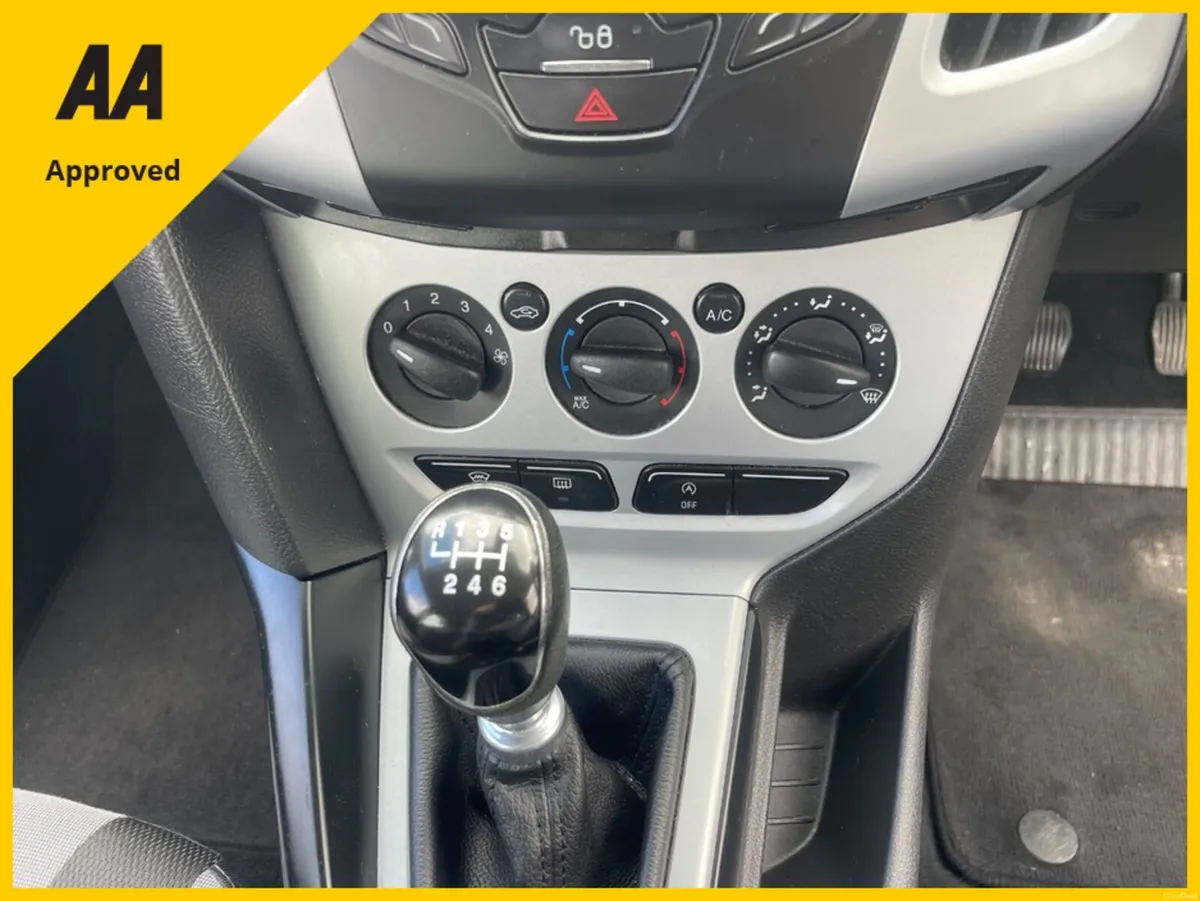 Ford Focus 1.6 TDCI ZETEC FREE DELIVERY - Image 4