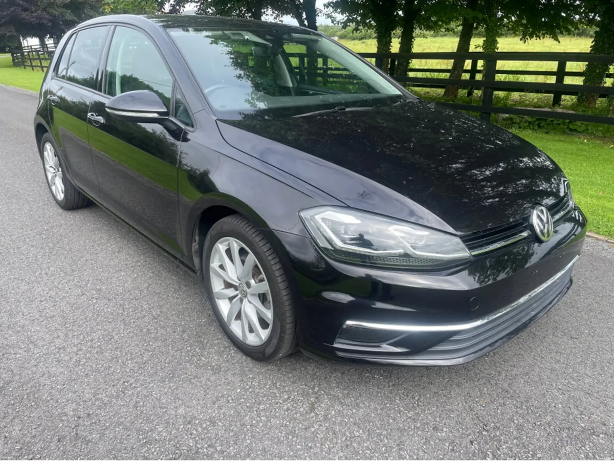 Volkswagen Golf Hatchback comfortline - Image 1