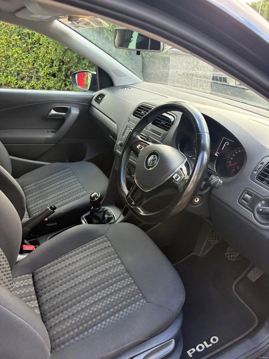 Volkswagen Polo 2017 - Image 5