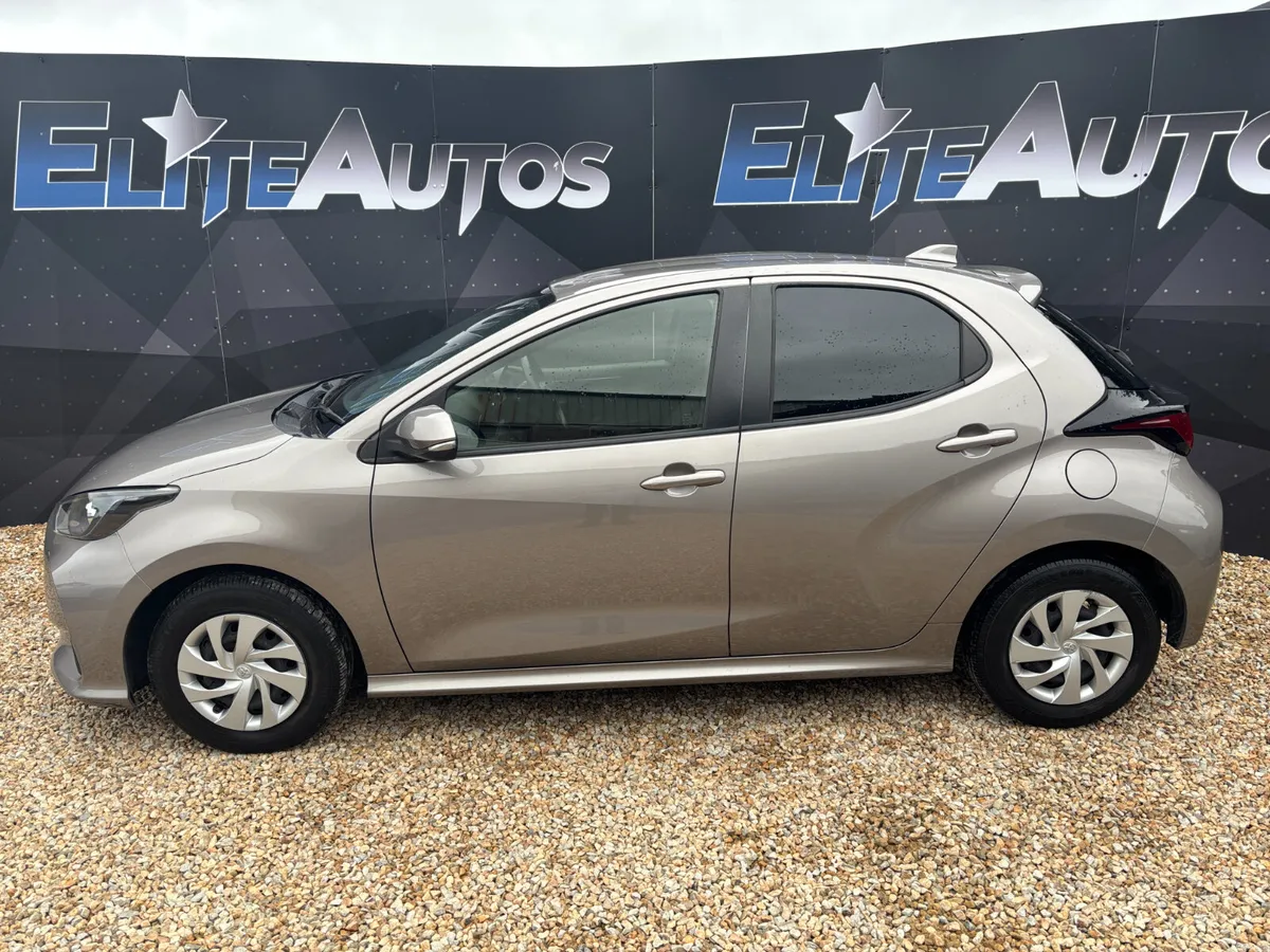 2021 Toyota Yaris Grey - Image 2