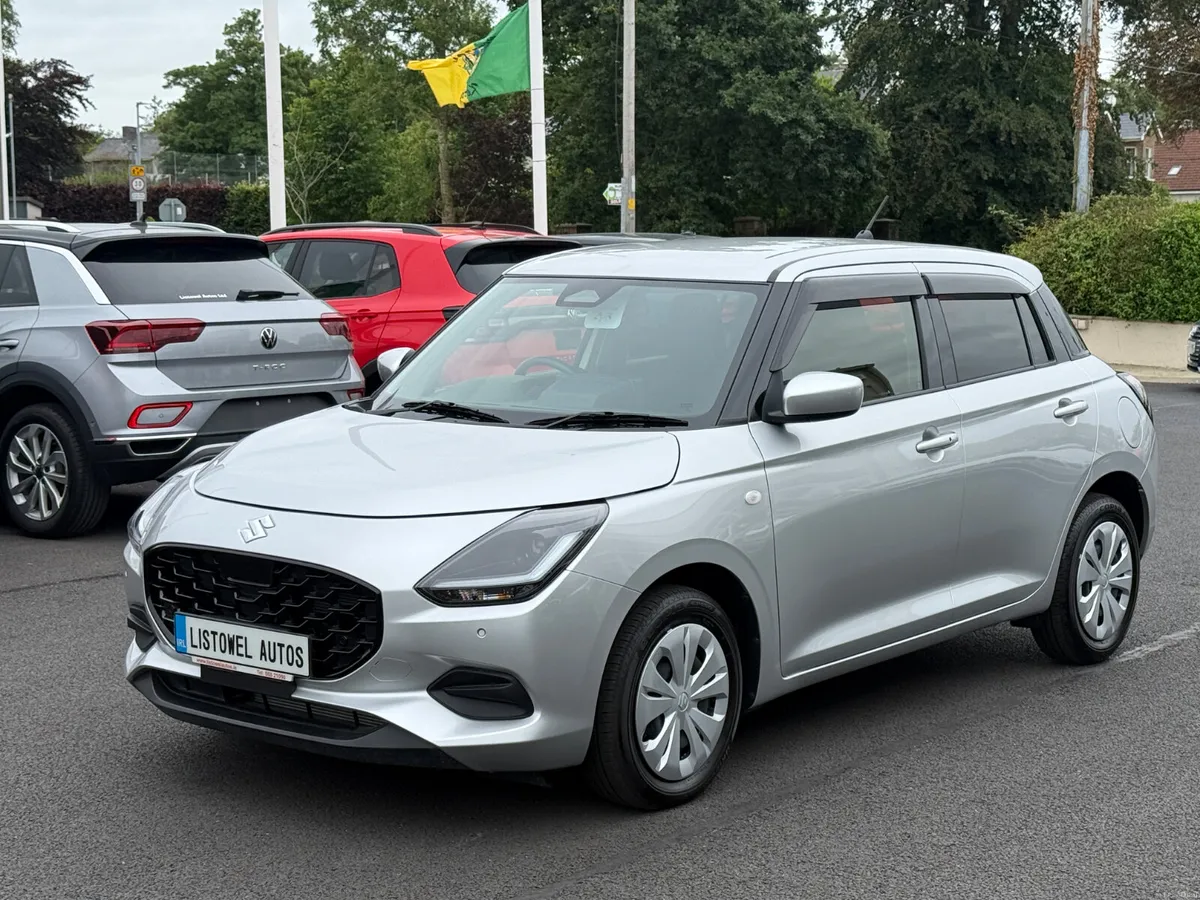 242 SUZUKI SWIFT 1.2 PETROL AUTOMATIC 82BHP - Image 6