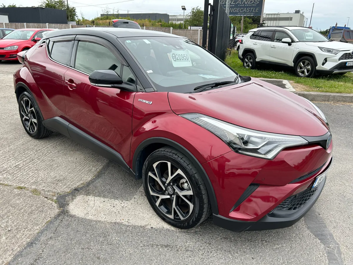 TOYOTA CHR 2019, 1.8 HYBRID AUTO LOW KM HIGH SPEC - Image 1
