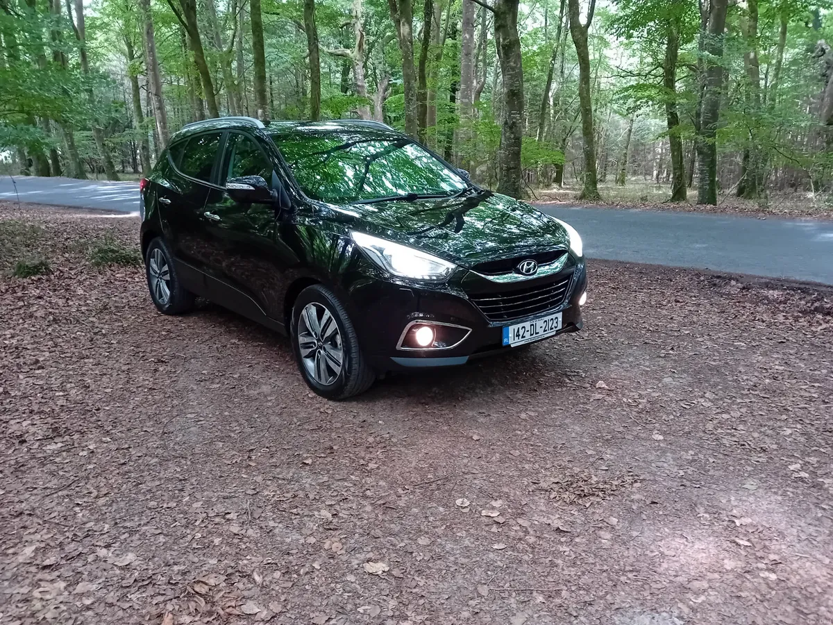 142 HYUNDAI  ix35, 1.7 CRDI PREMIUM 6 SPEED - Image 3