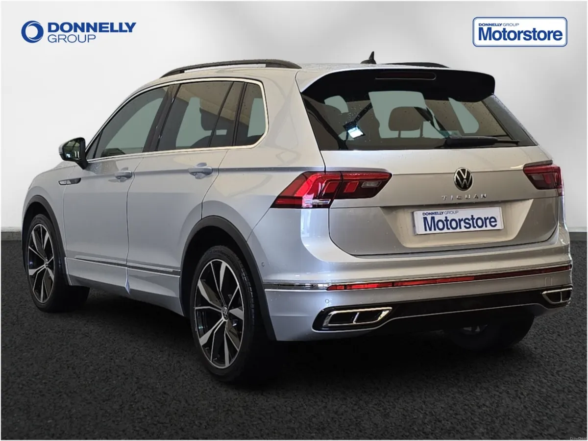 Volkswagen Tiguan Estate R-Line - Image 2