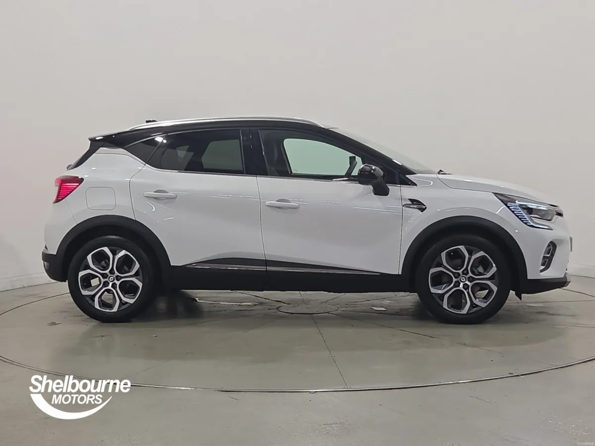 Renault Captur Hatchback Techno - Image 3