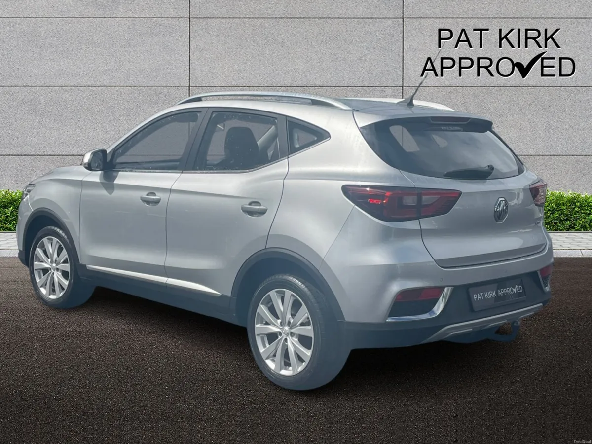 MG ZS Hatchback Excite - Image 2