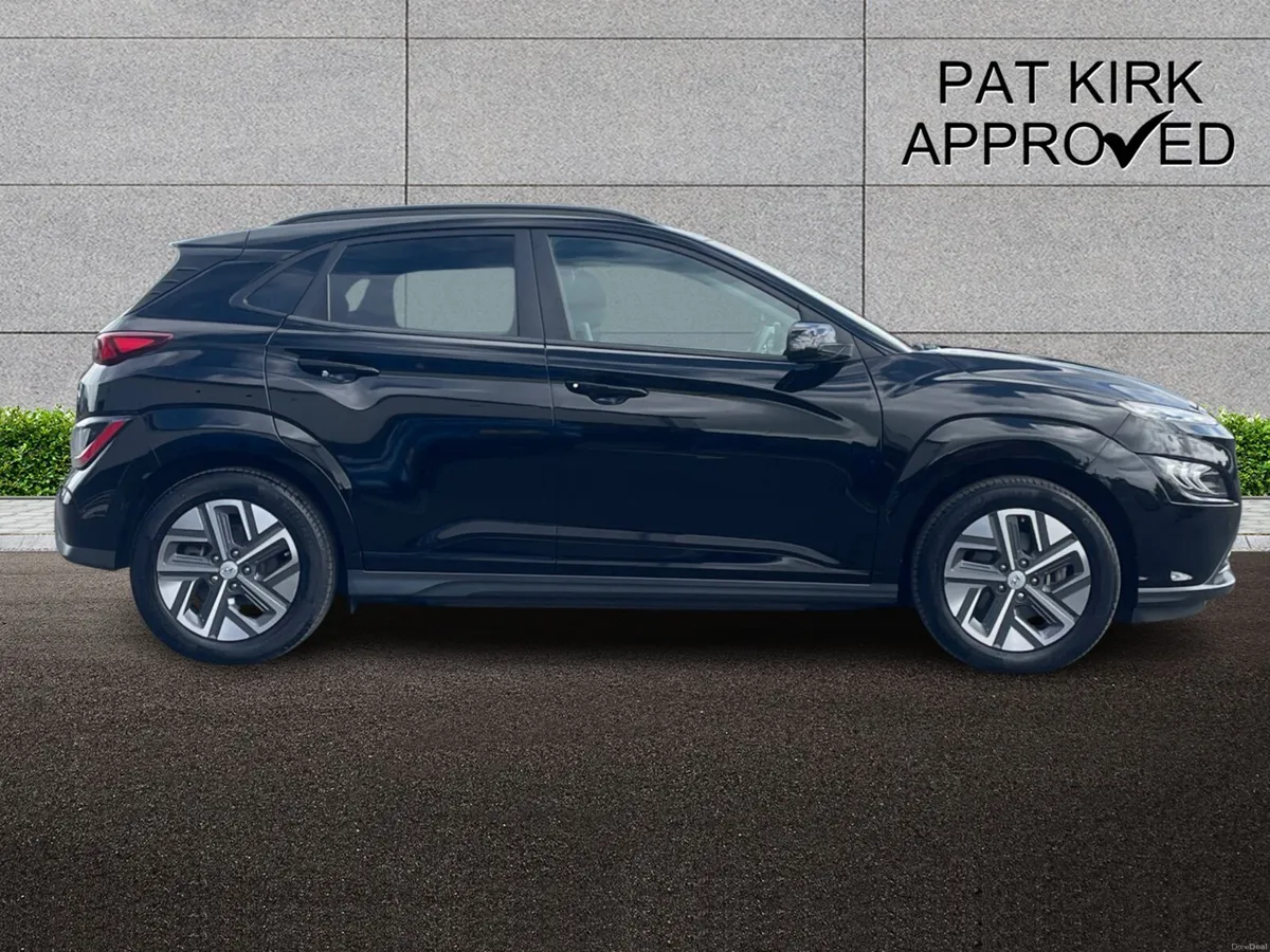 Hyundai Kona Electric Hatchback Premium - Image 3