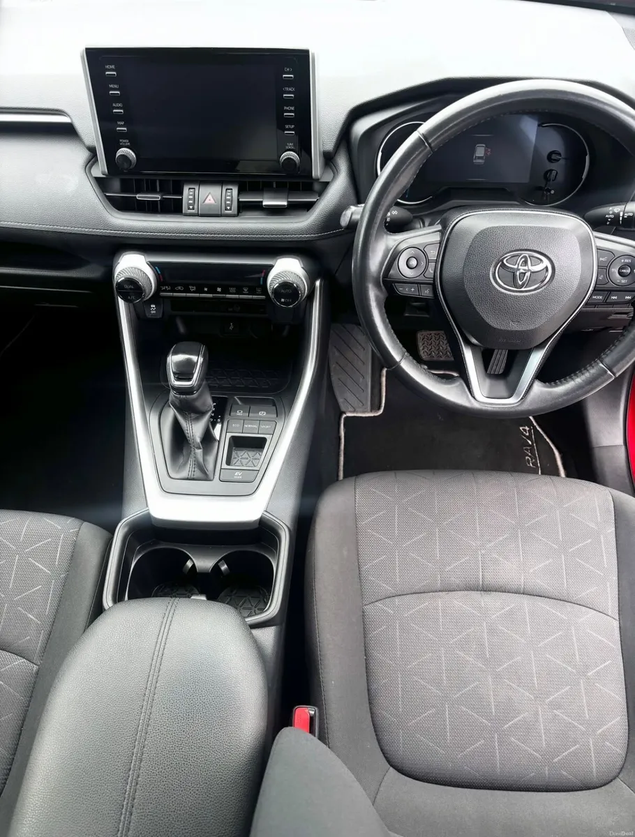 201 Toyota RAV4 Hybrid Automatic - Image 2