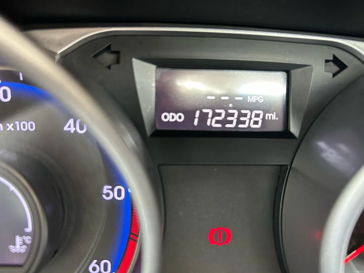 Hyundai ix35 - Image 6