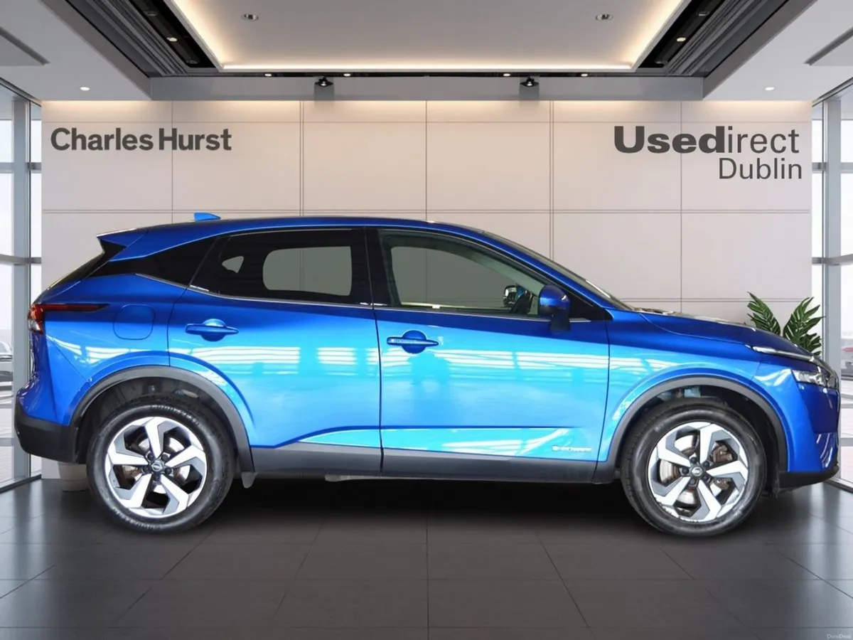 Nissan Qashqai N-Connecta E-Power (AUTOMATIC) - Image 3