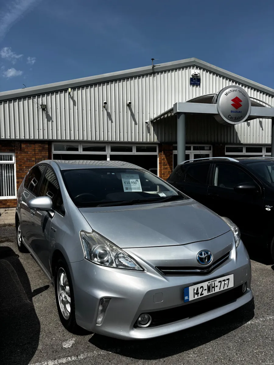 142 Toyota Prius 1.8 large 5 seater Alpha - Image 1