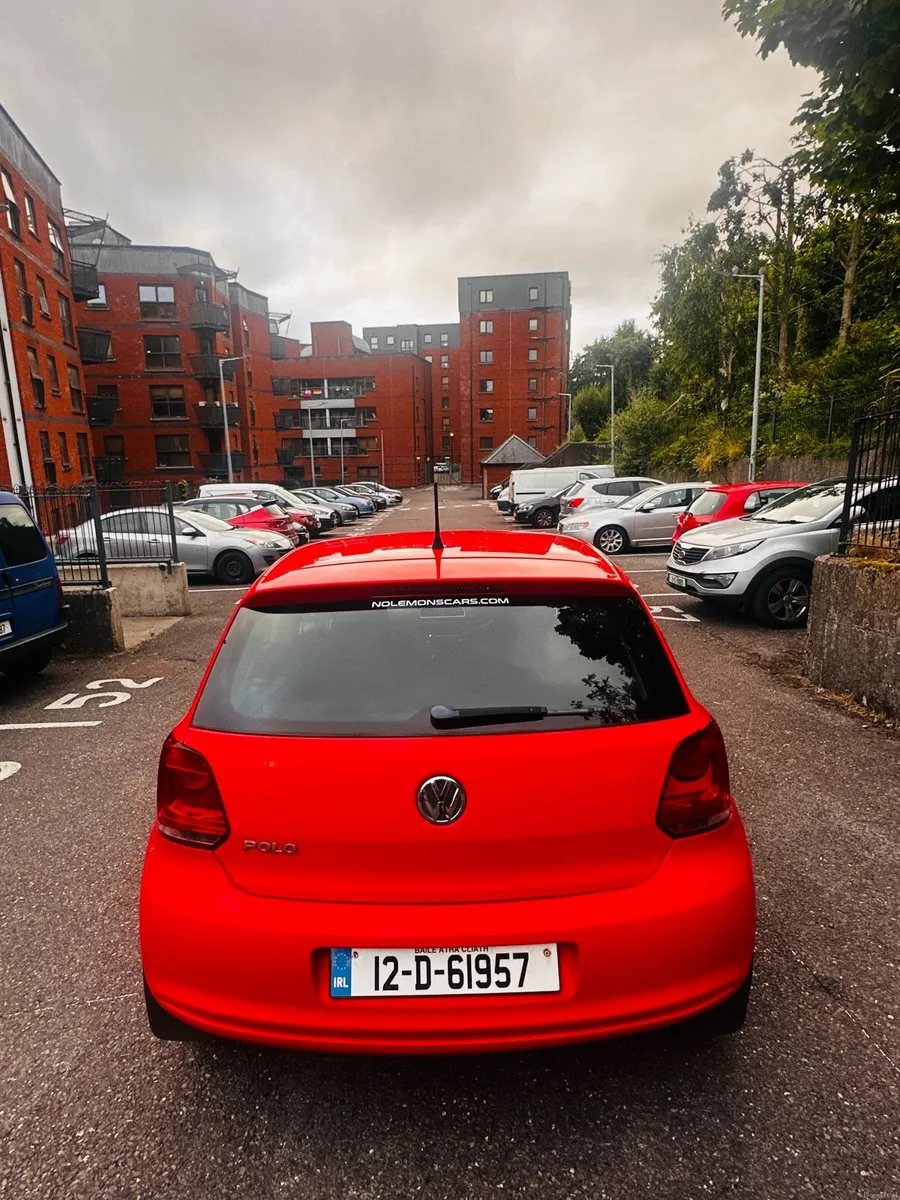 Car - Image 2