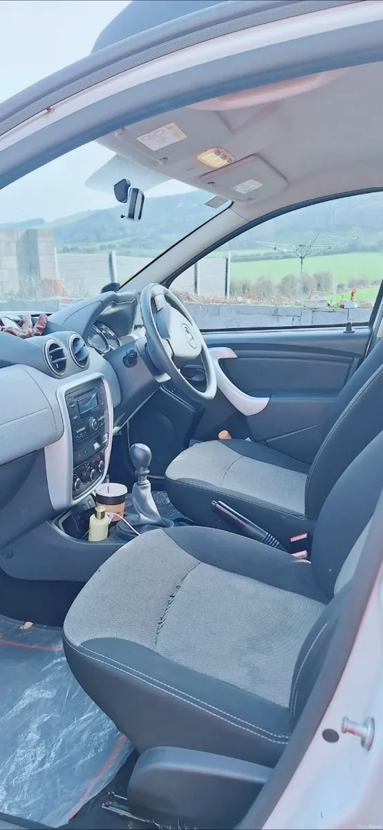 Dacia Duster 2015 - Image 4