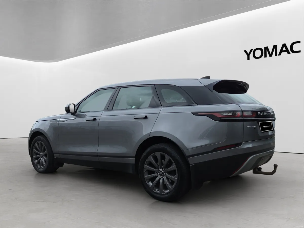 LAND ROVER RANGE ROVER VELAR 2021 2.0D AUTO AWD - Image 5