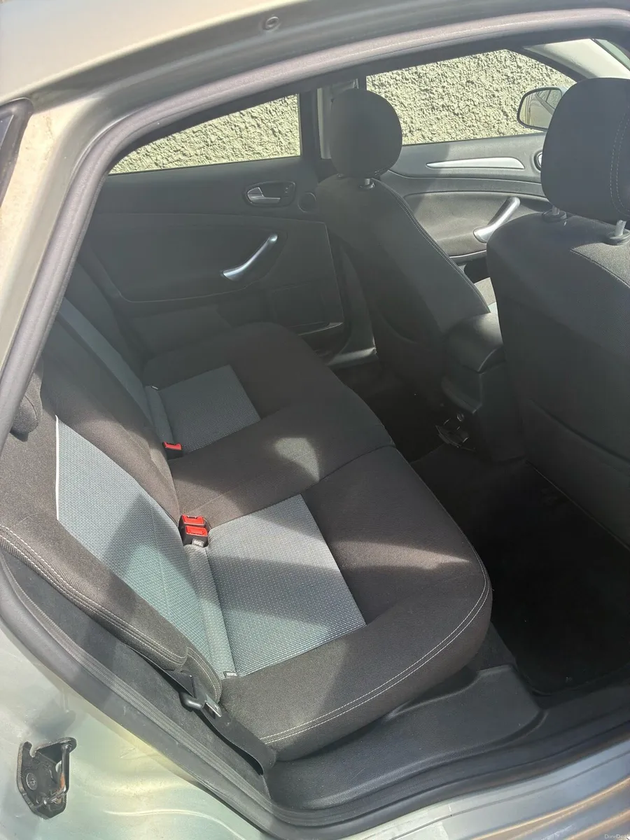 ford mondeo - Image 4