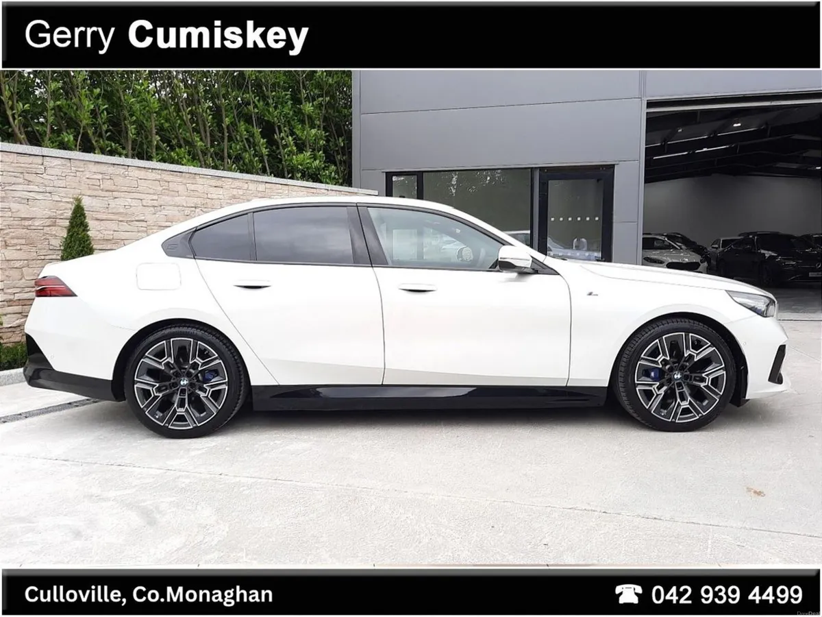 BMW i5 M Sport |  eDrive 40 |  83.9 kWh | Mineral - Image 5