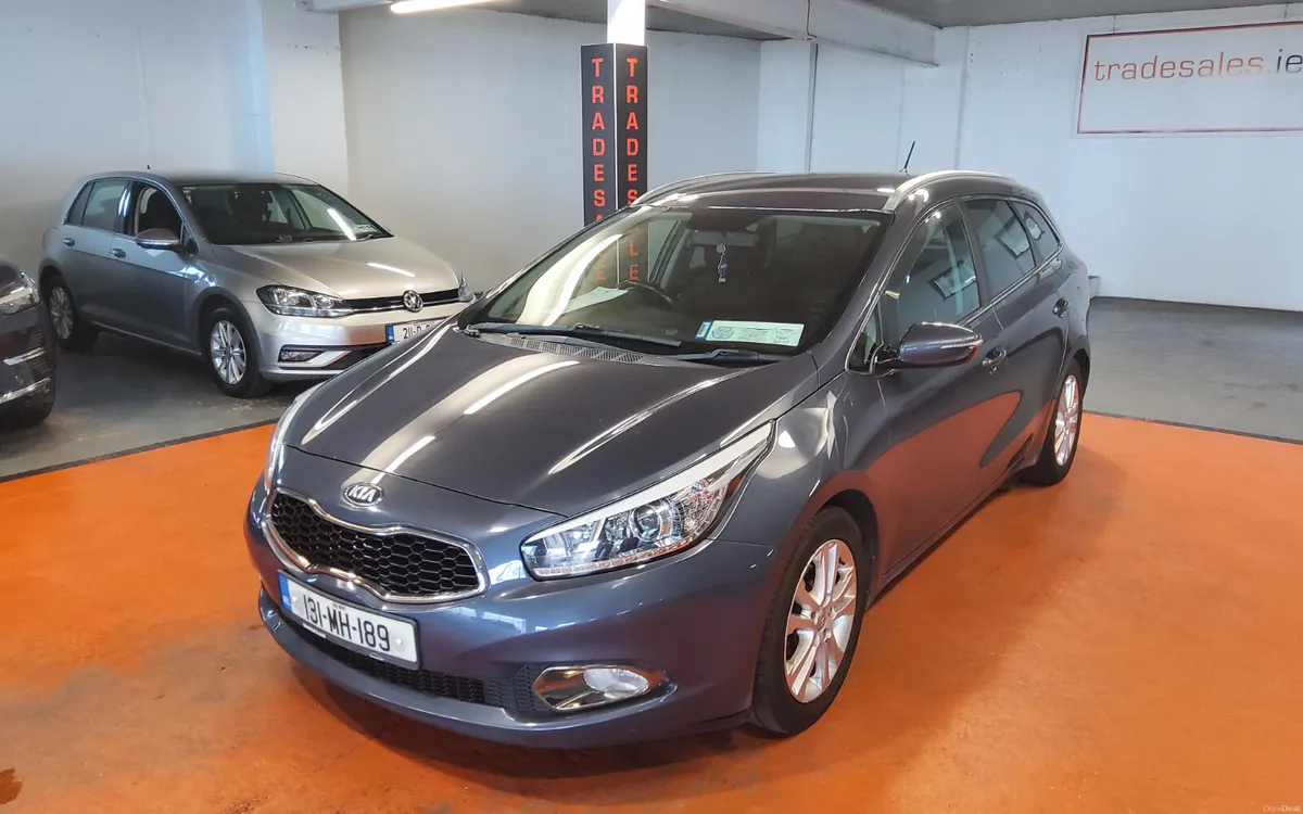 Kia Ceed 2013 - Image 4