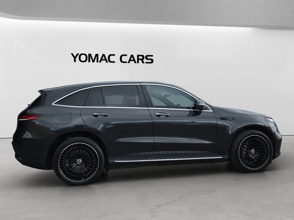 MERCEDES BENZ EQC 400 AMG Line PREMIUM PLUS - - Image 2