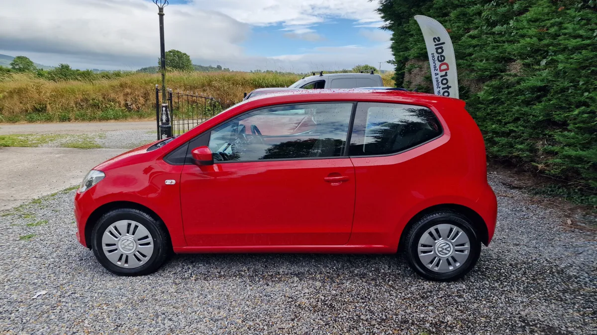 Volkswagen UP! 1.0 Petrol Automatic!Immaculate - Image 4