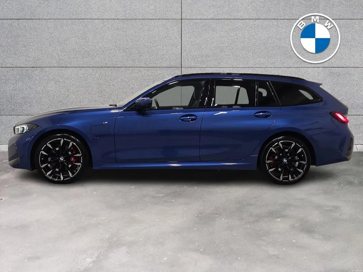 BMW 3-Series 330e M Sport Touring - Image 4