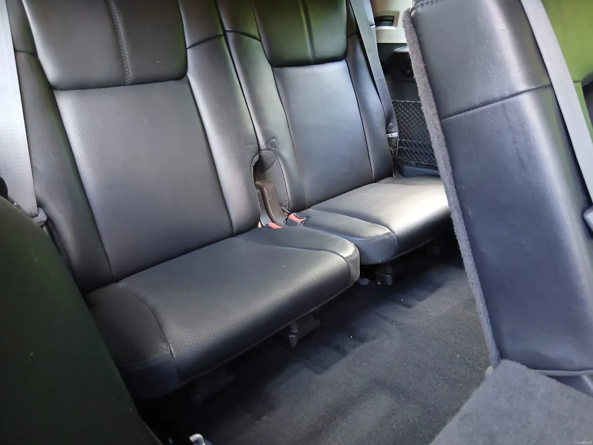 Jeep Commander - Image 5