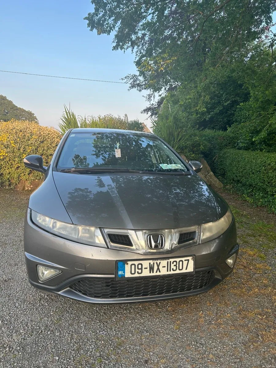 Honda civic - Image 1