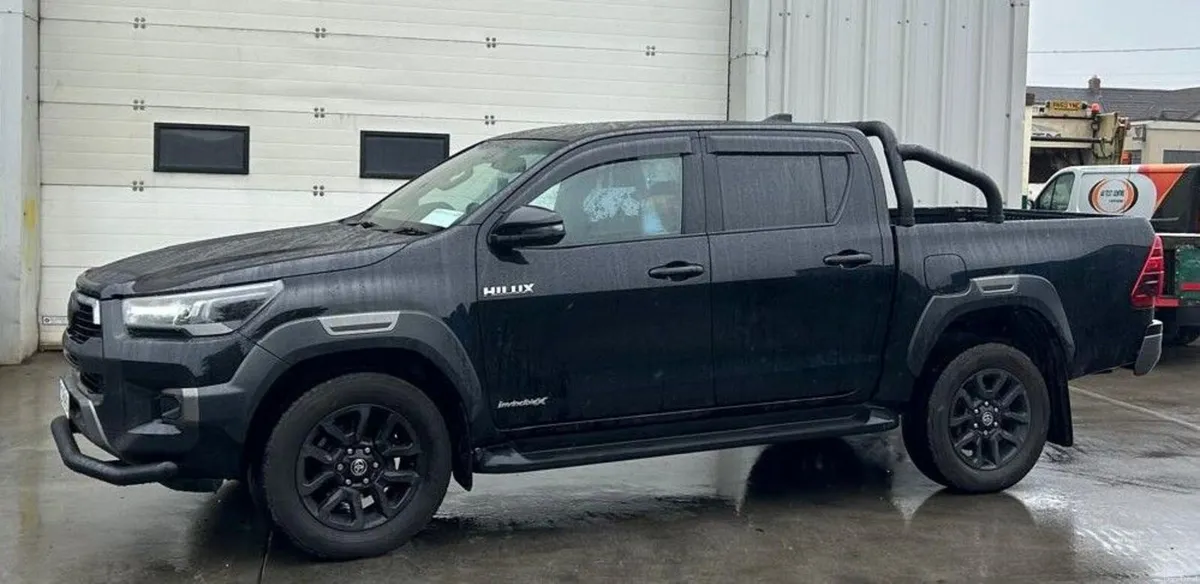 Toyota Hilux 2.8DAD Invincible X 201BHP - Image 1