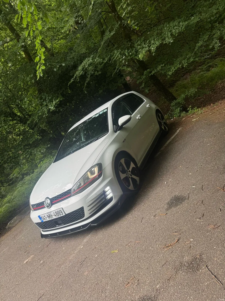 Volkswagen Golf gti - Image 1