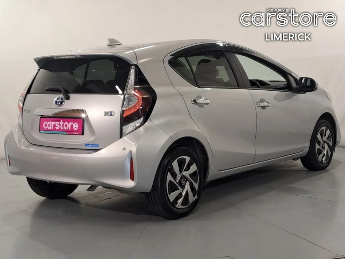 Toyota Aqua 1.5 - Image 3