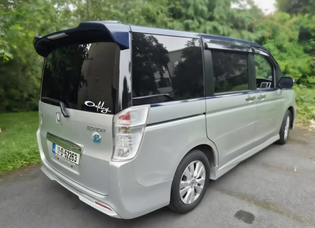 Honda Stepwagon ( Auto ) - Image 5