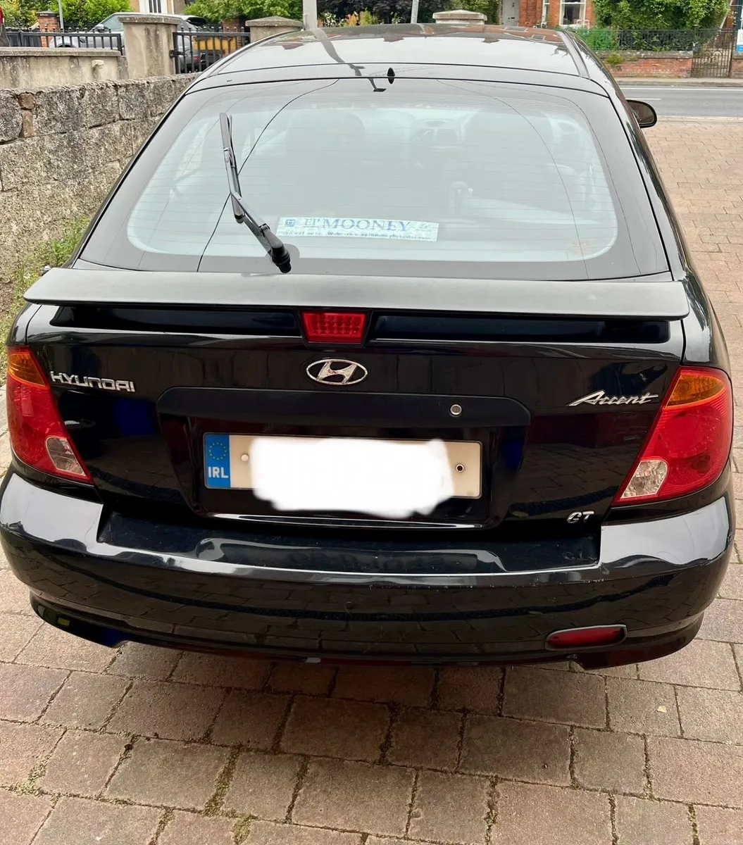 Hyundai Accent GT 2005 - low mileage - Image 4