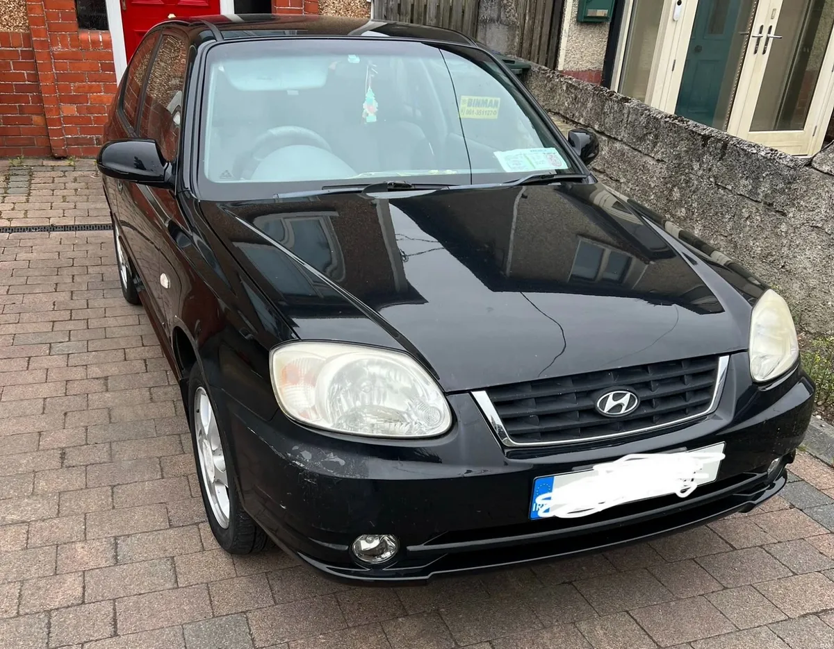Hyundai Accent GT 2005 - low mileage - Image 2
